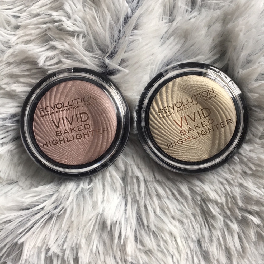 Two Revolution baked highlighters ☀️PRICE DROP!